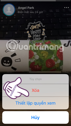 How to insert stickers into videos, images on Zalo Picture 15