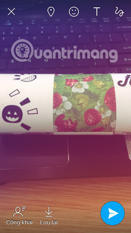 How to insert stickers into videos, images on Zalo Picture 4