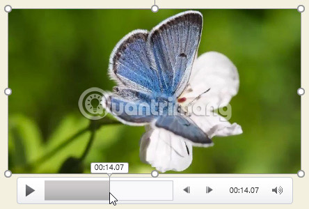 How to insert videos into PowerPoint 2016 Picture 7