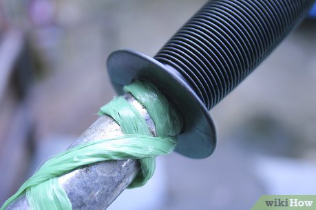 How to Install a New Handlebar Grip Picture 3