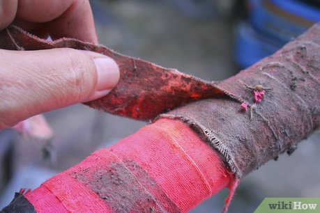 How to Install a New Handlebar Grip Picture 6