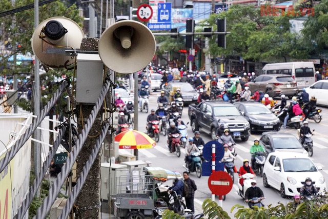 How to install connection and use loudspeakers for villages Picture 1