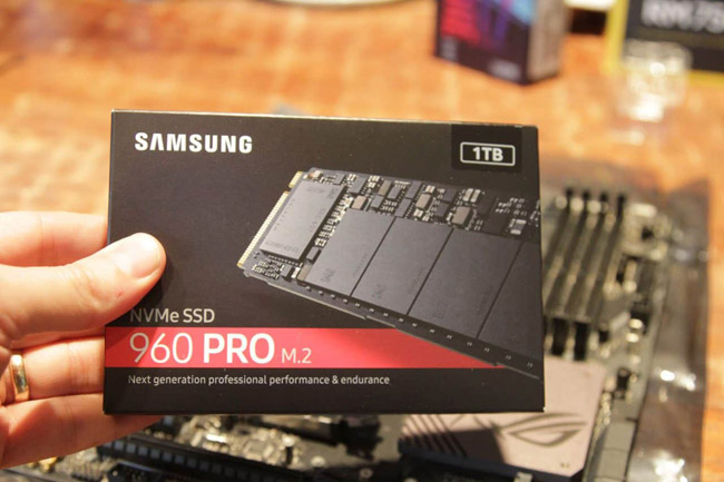 How to install SSD hard drive NVMe M.2? Picture 2