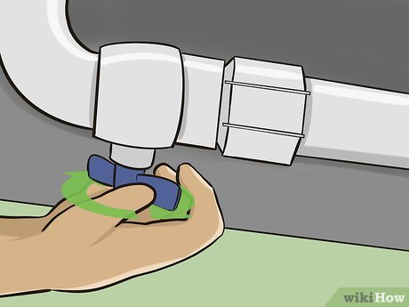 How to Keep an RV Water Hose from Freezing Picture 9