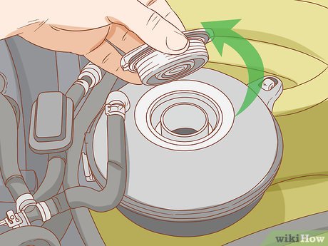 How to Maintain a Tractor Picture 12