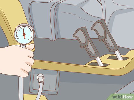 How to Maintain a Tractor Picture 7