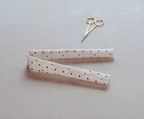 How to make a rabbit's hair tie to a sister on October 20 Picture 5