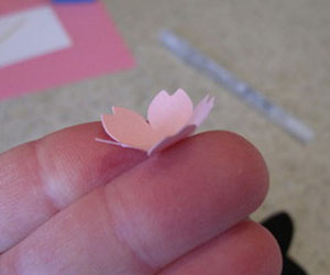 How to make beautiful cherry blossoms to welcome beautiful spring but very easy Picture 3