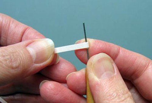 How to make cards March 8 with simple roll paper Picture 4