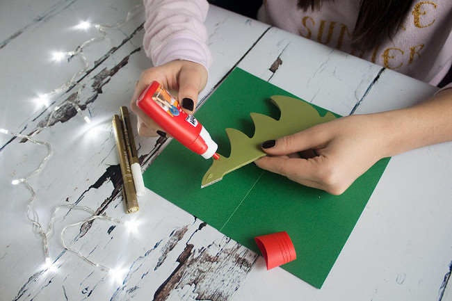 How to make Christmas cards with unique 3D Christmas trees Picture 2