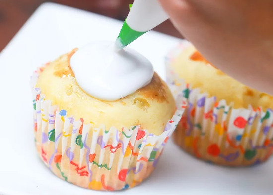 How to make delicious Cupcake at home Picture 41