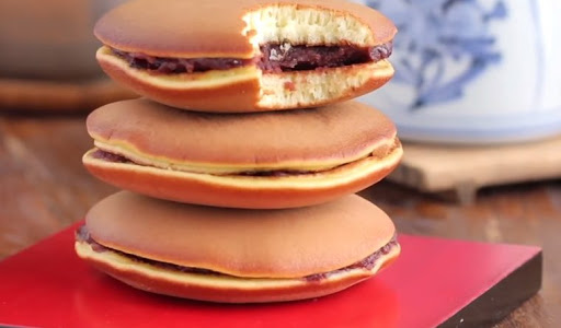 How to make Doremon donuts (Dorayaki cake) with convenient mixes Picture 5