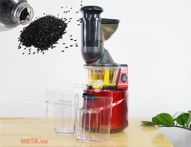 How to make nut milk with a simple slow press at home Picture 5