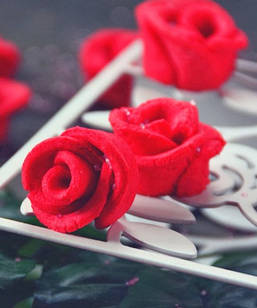 How to make simple and delicious rose biscuits for Vietnamese Women's Day 20 - 10 Picture 7