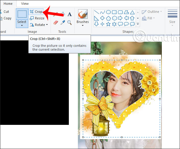 How to merge photos into the frame on Paint Picture 8