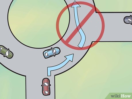How to Navigate a Roundabout Picture 9