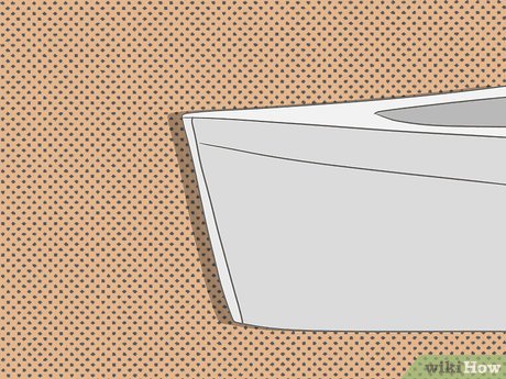 How to Operate a Freshwater Fishing Boat Picture 3