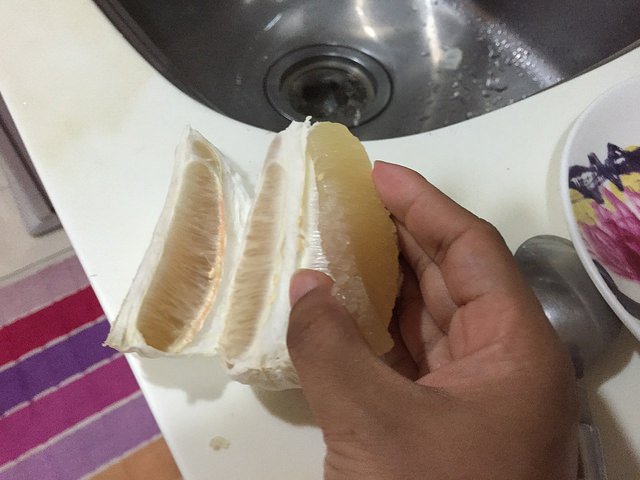How to peel pomelos very fast and beautiful Picture 4