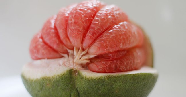 How to peel pomelos very fast and beautiful Picture 6