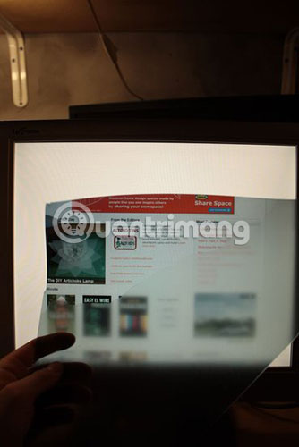 How to prevent computer screen peeping Picture 14