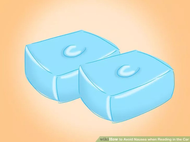 How to prevent dizziness and nausea when reading books on the train Picture 6