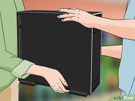 How to Protect a PC in a Thunderstorm Picture 9