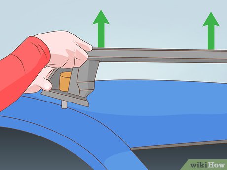 How to Ready Your Vehicle for a Hurricane Picture 8