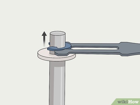 How to Remove E Clips Picture 2