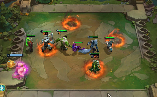 How to remove equipment from champions in the Arena of Truth Picture 3