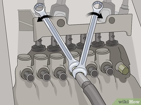 How to Replace a Hydraulic Hose Picture 11
