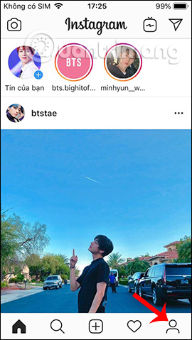 How to save Instagram original photos to albums on iPhone Picture 1