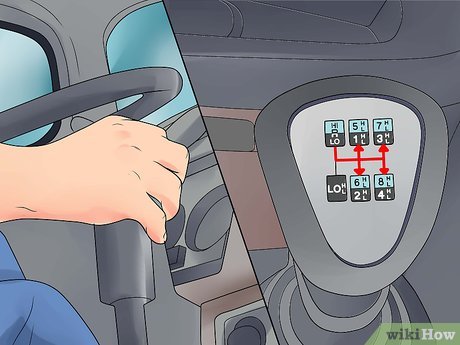 How to Shift a Semi Truck Picture 9
