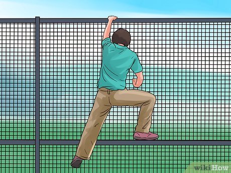 How to Sneak Into a Concert Picture 5