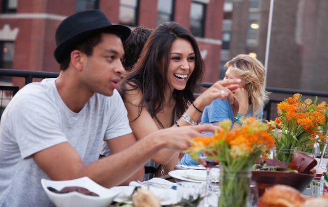 How to start a conversation when you don't know what to say? Picture 3