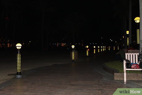 How to Stay Safe at Night Picture 8