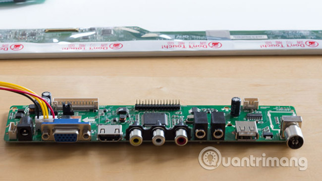 How to turn an old laptop screen into a magic mirror Picture 3