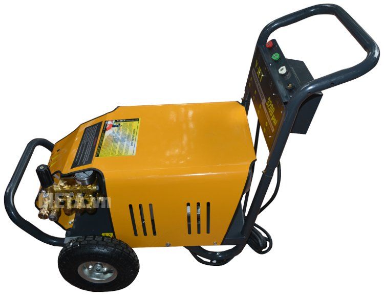 How to use a professional car washer Picture 2