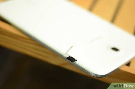 Picture 1 of How to Use an SD Memory Card