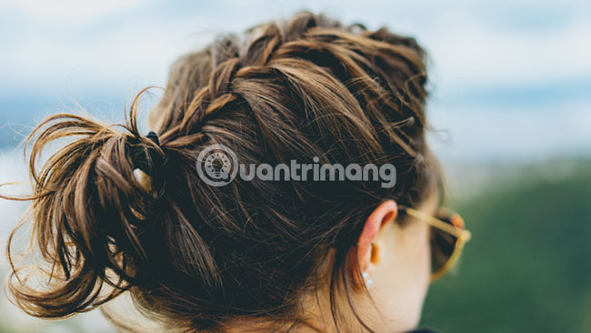 How to use Refine Edge tool in Photoshop Picture 1