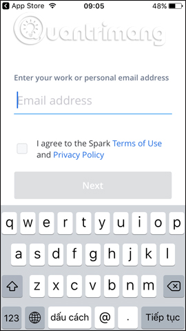 How to use Spark application to manage email on iPhone Picture 2