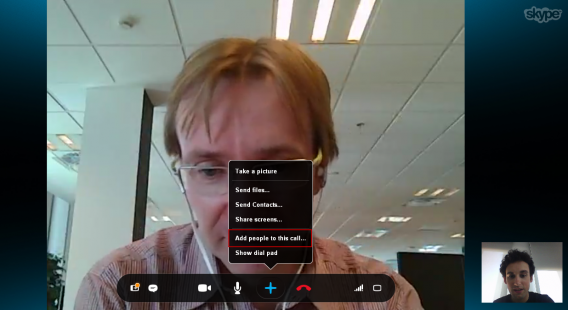 How to use the free group video calling feature on Skype Picture 6