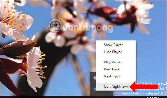 How to use the Nighthawk self-hiding music player Picture 9