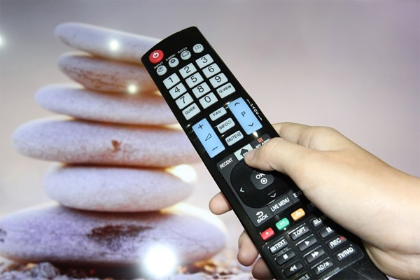 How to use YouTube application on Smart TV LG WebOS operating system Picture 1