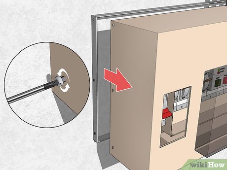 How to Wire a 220 Outlet Picture 16