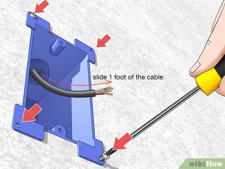 How to Wire a 220 Outlet Picture 8