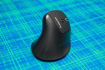 How to work ergonomically from bed even though you're not supposed to Picture 4