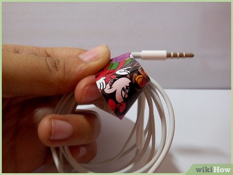 How to Wrap a Headphone Cord Picture 13