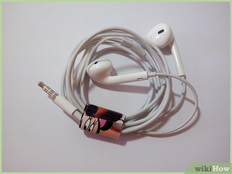 How to Wrap a Headphone Cord Picture 14