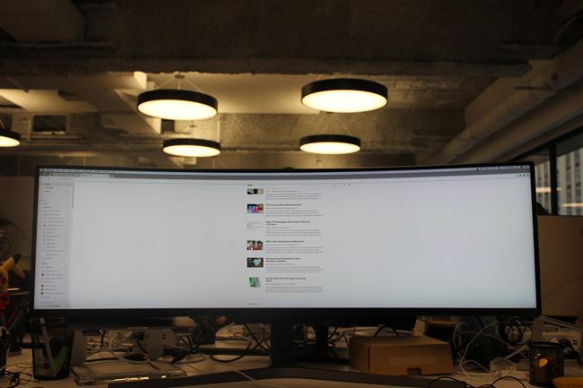 How will websites, YouTube and apps show up on this super-wide screen with this 32: 9 ratio? Picture 10