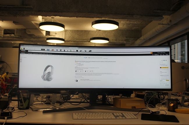 How will websites, YouTube and apps show up on this super-wide screen with this 32: 9 ratio? Picture 14